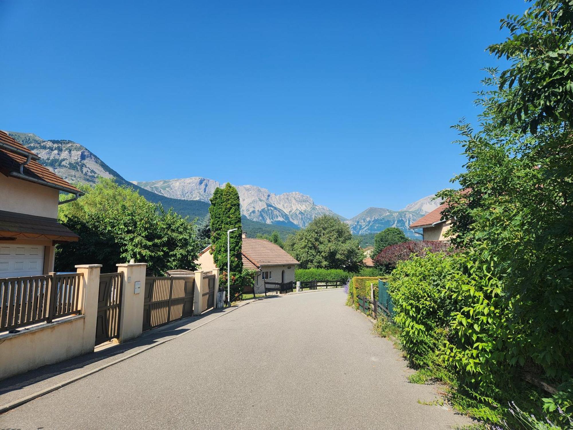 Appartement T3 Avec Jardin Proche Village Saint-Bonnet-en-Champsaur Eksteriør billede